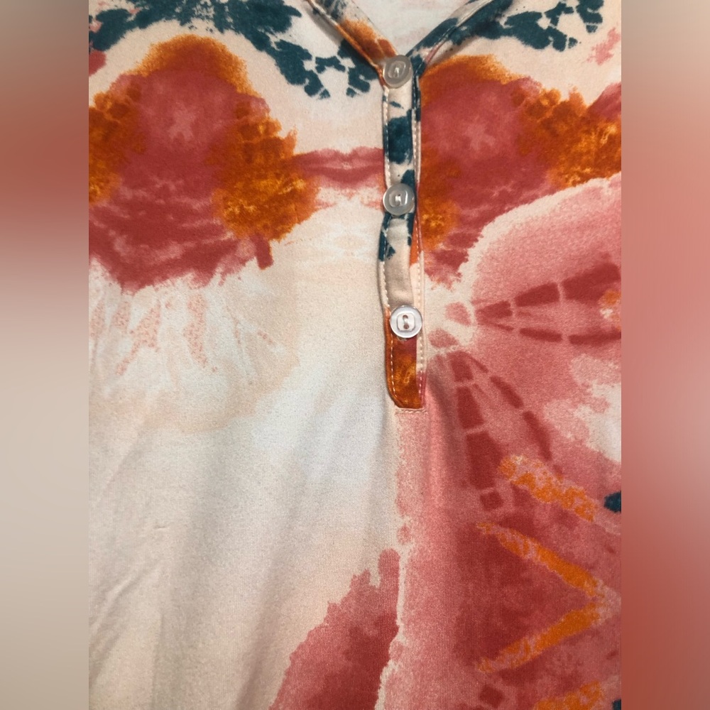 Kaleidoscope pattern tie dye nightgown - Picture 4 of 4